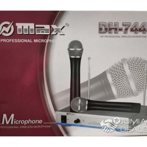 Max Professional Wireless Microphone Set