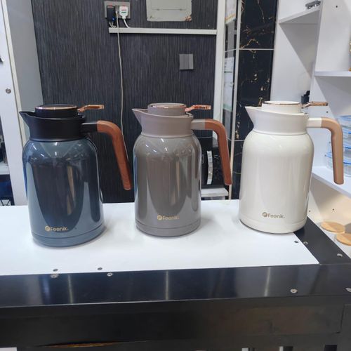 Feenik 2L Non-Break Flask, Insulated Water Bottle, 2-Litre Thermos Flask for Hot & Cold Drinks, Leak-Proof Stainless Steel, Durable Travel Flask for Home, Office, Outdoor, Keeps Hot for 12+ Hours