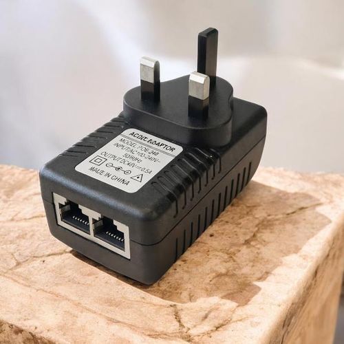 High Performance Compact Size 48V 0.5A POE Injector Power Over Ethernet Adapter