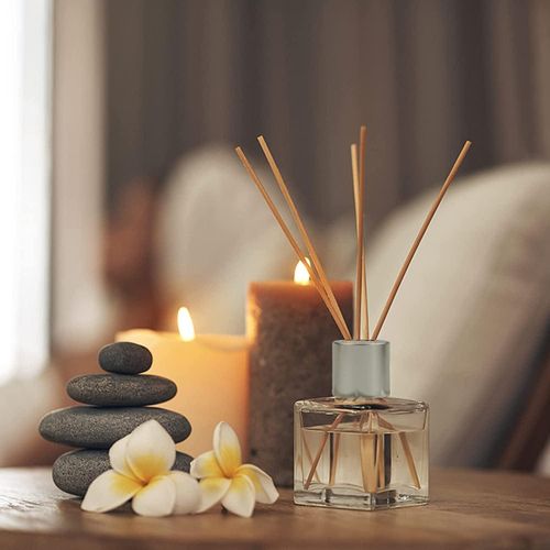 Osmanthus Aromatherapy Reed Diffuser – Long-Lasting Indoor Fragrance Set with Decorative Flower Reeds – Elegant Glass Bottle Essential Oil Aroma Diffuser for Home and Office