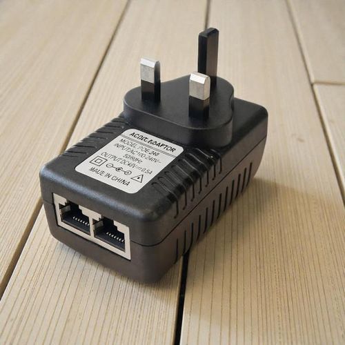 Simple To Connect Easy To Use 24V 1A POE Injector Power Over Ethernet Adapter