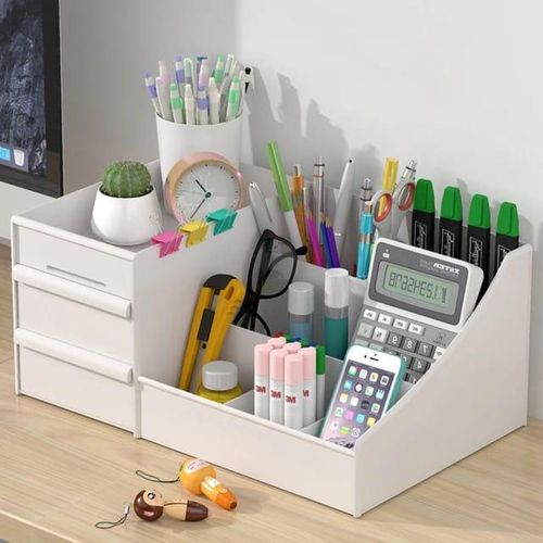 Make up organizer