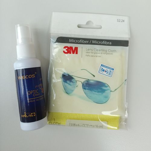 Liquid Lens Cleaner + Lens Cleaning Wipes nk