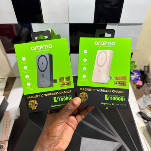 Oraimo Magpower 15 (10000 mah) magnetic wireless powerbank