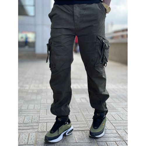 GREY DESIGNER CARGO PANTS.