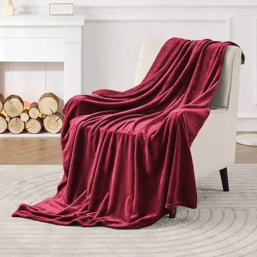 Maroon 6*7 Plain Fleece Blanket– Soft, Cozy, Warm (Cotton-Blend Fleece)