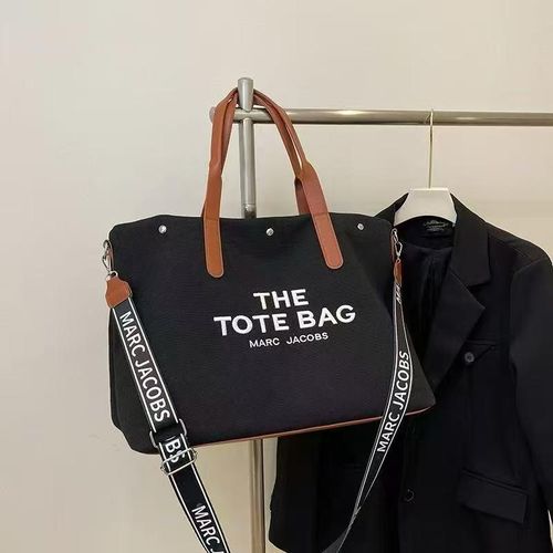 Black Marc Jacobs handbag