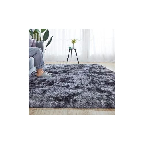 Fluffy Carpets 5*8 Patched.