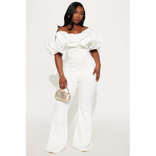Maweii Sexy Off Shoulder Ruffle Jumpsuit Features: Off-the-shoulder neckline, layered ruffle trim around the bust/sleeves, fitted waist, and long wide-leg pants.