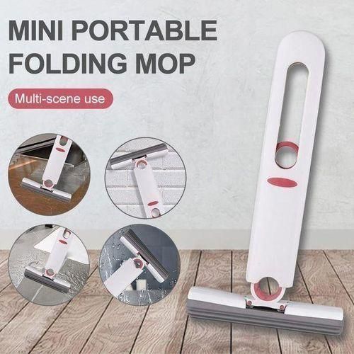 Self squeezing desktop mini mop