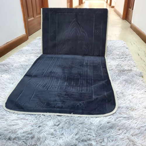 Portable Foldable Prayer Mat with Backrest Lightweight Travel Mswalah with Carry Bag Black