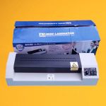 Quick Warm-up Time A3 A4 Size Desktop Heavy-duty Metallic Laminating Machine Laminator
