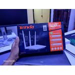 Tenda router