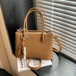 LADIES HANDBAG