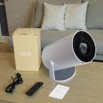 HY300 High Brightness 1080P Full HD 4K Ultra HD Mini Smart WIFI Bluetooth Android Projector with Built-In Speaker HDMI USB