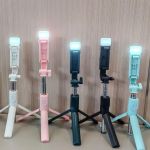 product_image_name-Generic-Mini Selfie Stick R1S with Fill Light and Tripod-2