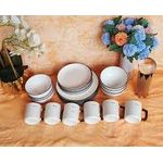product_image_name-Generic-24-Piece Ceramic Dinnerware Set – Elegant White with Black Rim-1