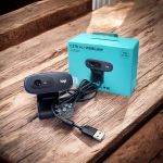 Logitech C270 HD 720P Web Camera with Noise Filtering Mic