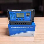 Overload Protection 12V/24V 10A Digital Solar Charge Controller with Dual USB Output