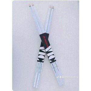 Zildjian 1 pair New 5A drum sticks