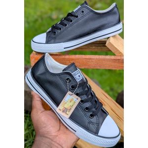 Canvas Converse leather