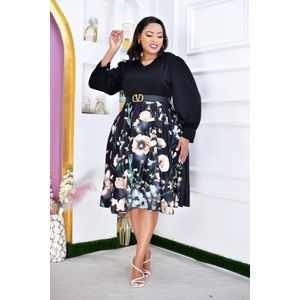 Elegant Floral Dress with golden accents size 40-48- This dress is a classy, feminine statement piece