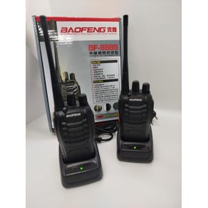 Baofeng BF-888S Compact Two-Way Radio UHF Walkie-Talkie 16 Channels LED Flashlight VOX Hands-Free Rechargeable Battery Outdoor Event Security