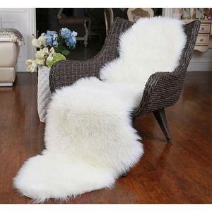 60 by 120cm Fluffy bedside/dashboard Chiwawa mat
