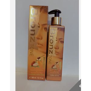 Maxitona Bronz Tone Cocoa Butter and Honey Extract Lotion