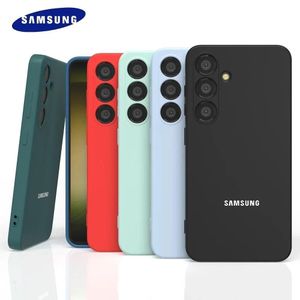 Cover Liquid Silicon case for Samsung S26+.Silicone cases are popular for their soft touch, excellent grip, and reliable shock absorption-LIGHT BLUE
