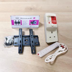 	Space Saving Skilltech 15-43in Tilt TV Wall Mount Bracket + Power King 4Way Power Ext Cable + FREE FK TV Guard 