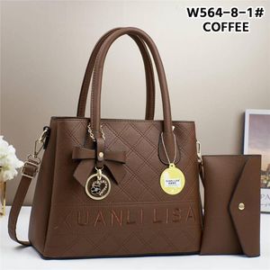 Trendy designer handbag for ladies