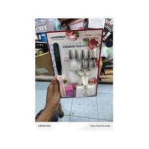 13-Piece Professional Cake Decorating Kit With Stainless Steel Nozzles, Complete Icing Piping Set For Cupcakes And Pastries With Reusable Bag