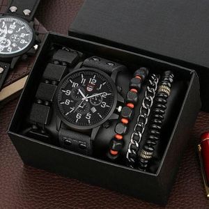 5-piece Men's Watch And Bracelet Set,Watch Series,Paired With Necklace And Ring