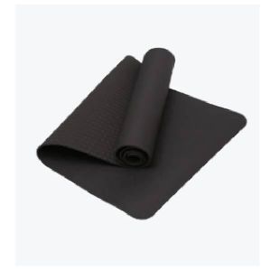Yoga Mat 68 X 24 Inch, With Grip, Black