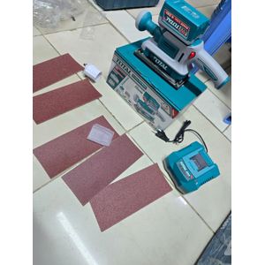 TOTAL Cordless finishing sander machine 