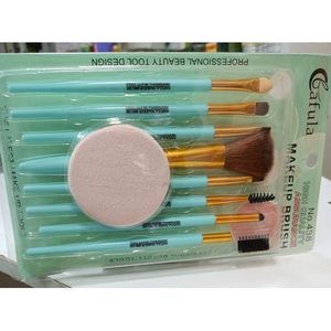 8Pcs Make Up Brushes Set WITH Free Makeup Sponge