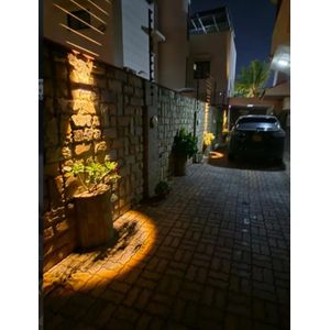  fafert solar vwall light