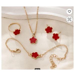 Amour Women/ Ladies 4pcs Jewelry Gift Set with Necklace, Earrings, Ring & Bracelet Ideal for gifting girlfriends, wives, fiancées, or loved ones Romantic & Elegant Design for timeless expression of love Perfect for Dating, Graduation, Anniversaries