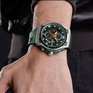 Naviforce Men’s Watch – Waterproof Chronograph with Date Display