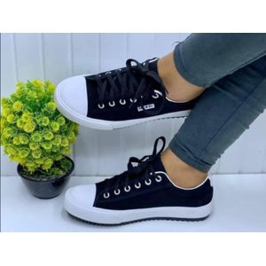 BENBU RUBBERS (Small fit-if you usually wear size 40, we recommend choosing size 41 for the best fit.)