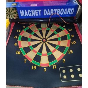 Board Games Magnetic Wall Mounted Dart Board Set