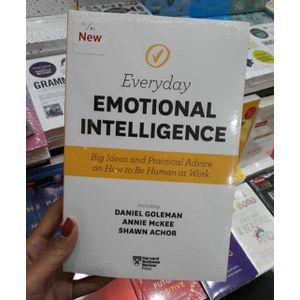 Harvard Business Review Everyday Emotional Intelligence: Big Ideas and Practical Advice on How to Be Human at Work Book