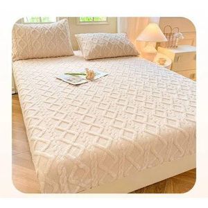 Cream Jacquard Sherpa Fleece Fitted Mattress Cover Set (6x6)