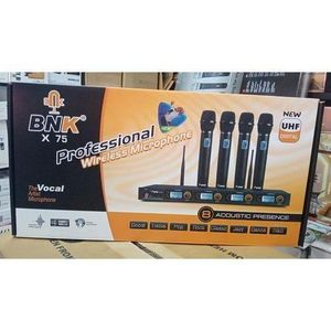 Bnk  X75 Four professional wireless microphones