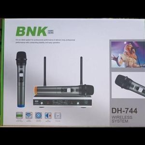 Bnk DH-744 Wireless Microphone System