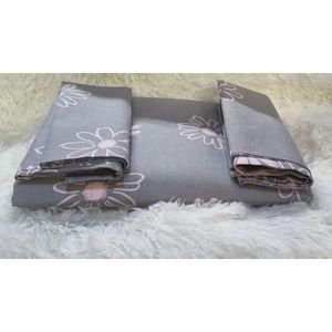 Fade-resistant, shrink-resistant Cotton 4-Piece Bedsheet Set – 5×6 ft (2 Bedsheets + 2 Pillowcases) Soft & Comfortable Fabric Made from high-quality breathable material for a cozy sleep experience.