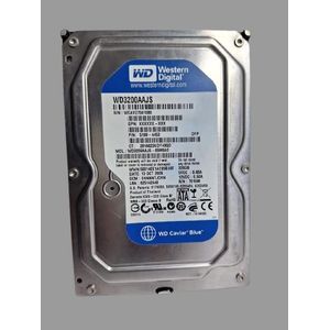 Western Digital WD3200AAJS 500GB SATA 3.5 Inch Internal Hard Drive Desktop HDD - silver