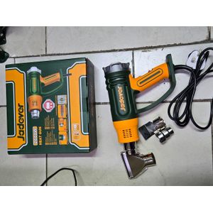  Jadever heatgun  With nozzles 1800w 