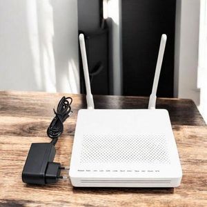 Wireless XPON GPON ONU Fiber Optic Router with Strong Signal Strength and Reliable Home Internet Performance